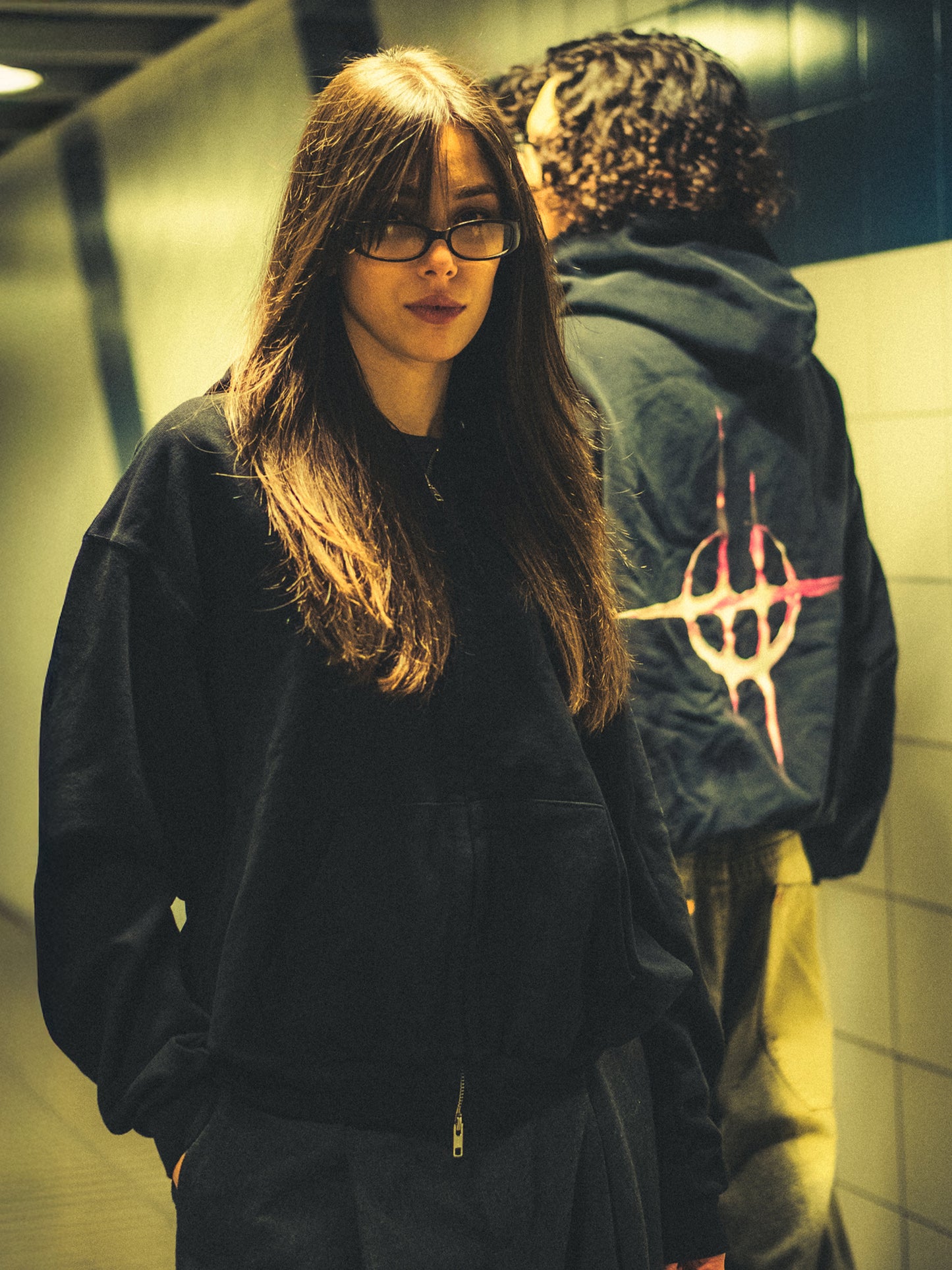 HOODIE (BLACK) SHOOTING STAR